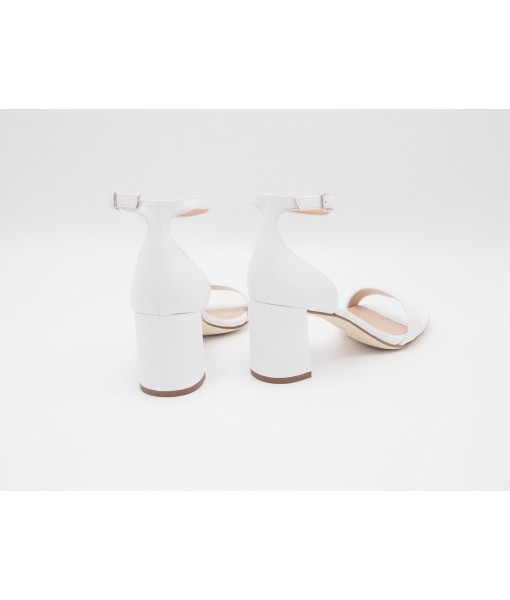 Unisa Minot/White